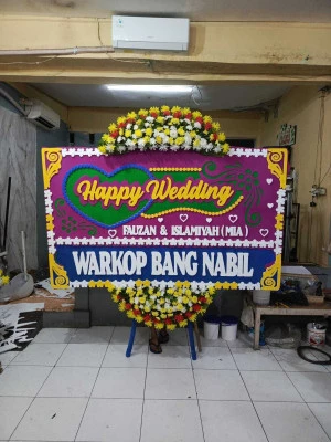 Papan Bunga di Kudus