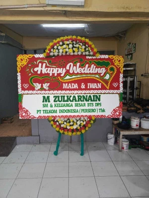 Papan Bunga di Kudus